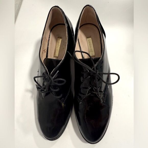 Louise Et Cie Classic Black Men\'s Dress Shoes size 7 pre owned Exellent cond Louise et Cie Adwin Almond Toe Oxford, Black Patent, Womens  main image 4